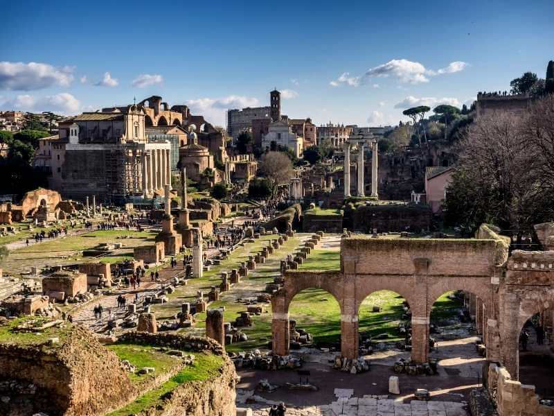 Touristen Forum Romanum