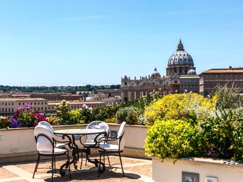 Atlante Star Hotel mit Blick auf Petersdom Rom