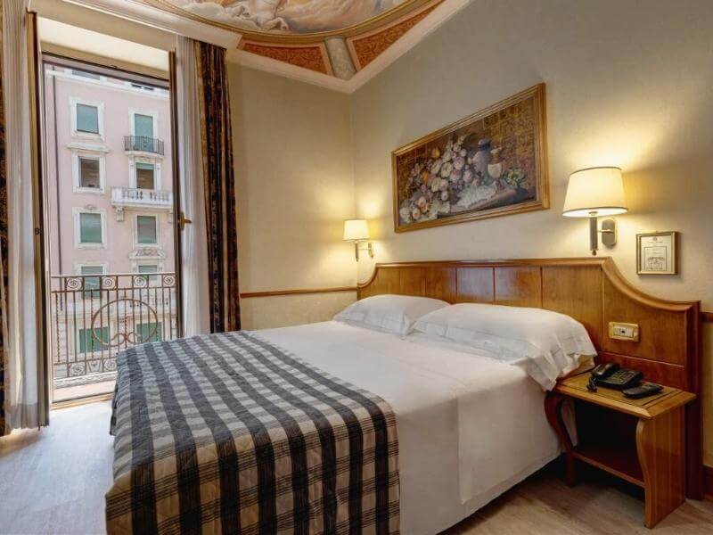 Hotel Amalfi - Günstiges Hotel in Rom