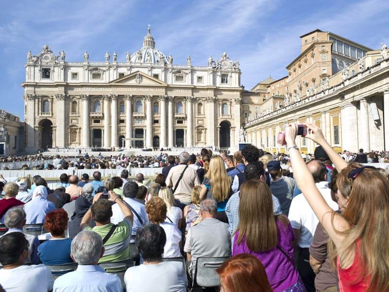 Papstaudienz-in-Rom-besuchen