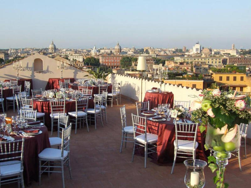 Donna-Savelli-Restaurant-Dachterrasse