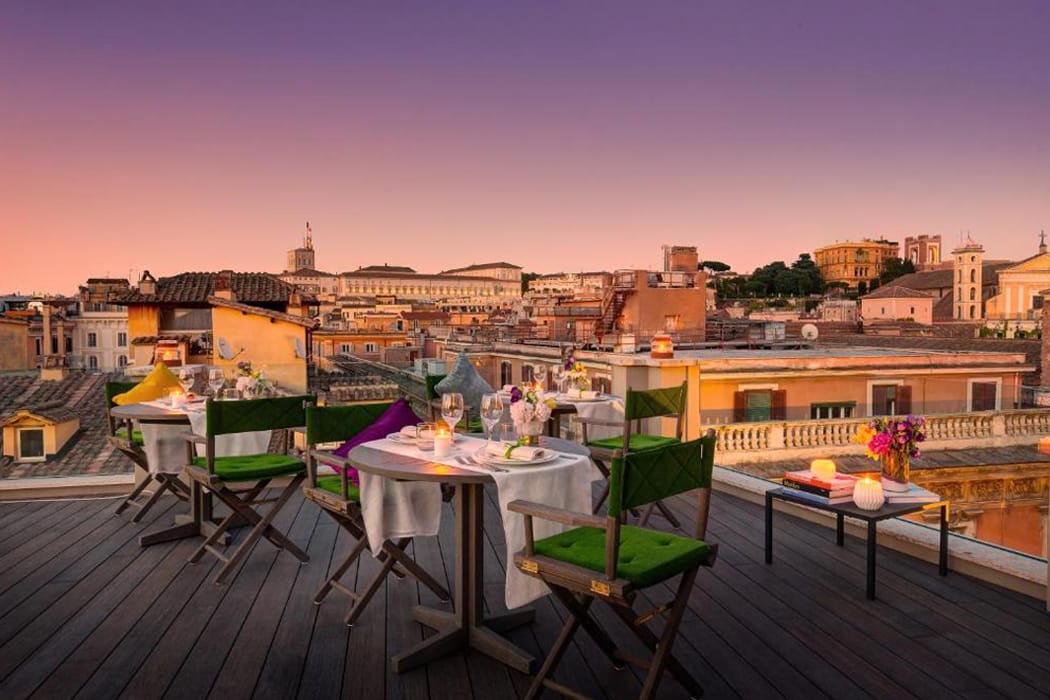 Dachterrasse-Luxushotel-Singer-Palace-in-Rom