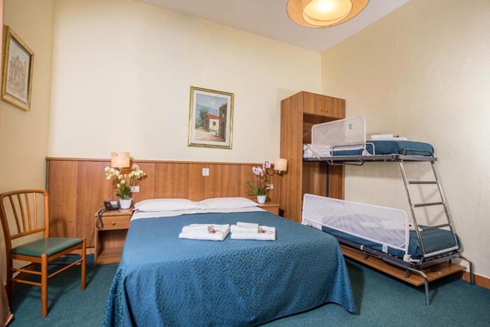 Familienzimmer-im-Hotel-Trastevere-in-Rom