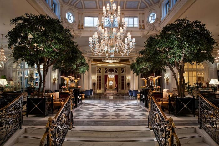 Lobby-The-St.-Regis-Luxushotel-Rom