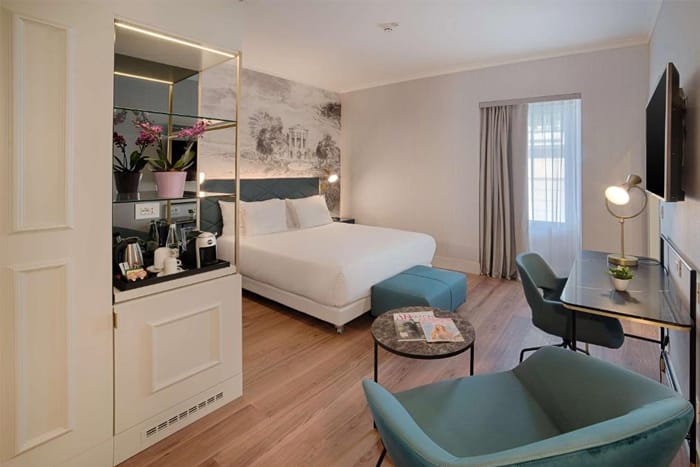 NH-Collection-Roma-Fiori-Imperiali-Zimmer