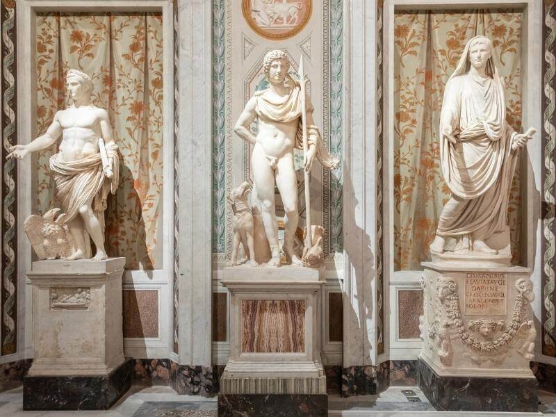Skulpturen in Borghese Galerie