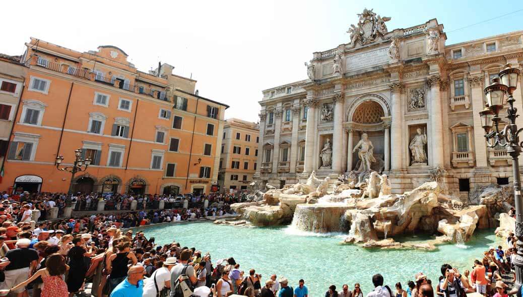 Trevi-Brunnen-Rom-Eintritt-2026-Touristenaufkommen
