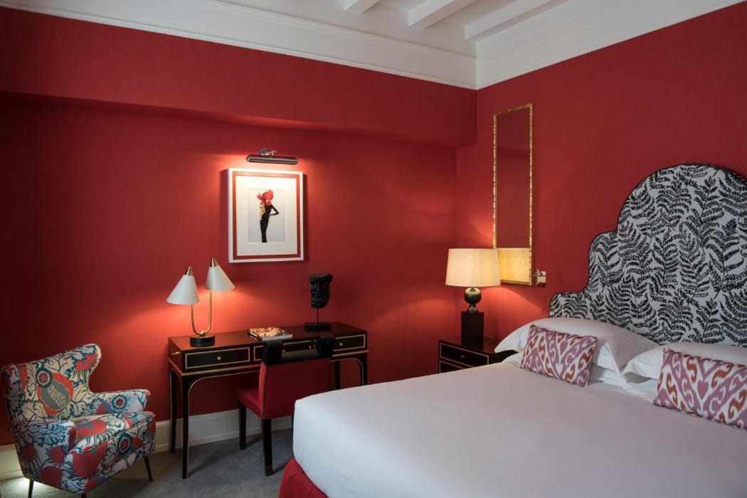 Zimmer-im-Luxushotel-Maalot-in-Rom