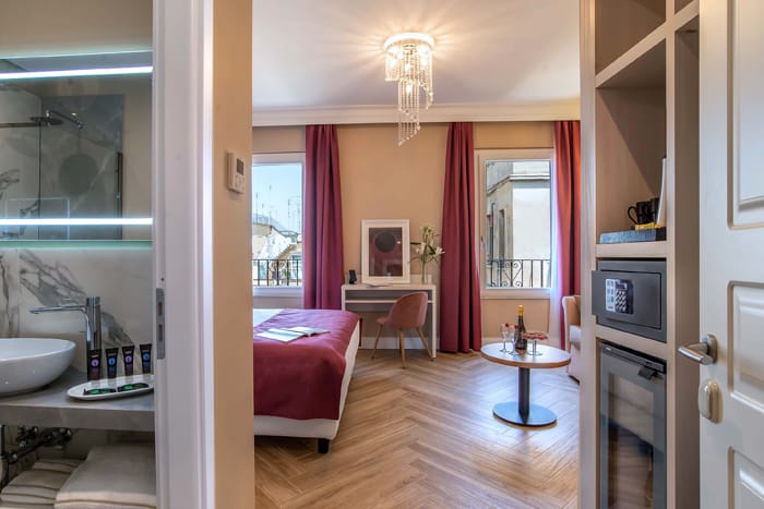 Zimmer-im-The-Boutique-Hotel-Vatikanstadt-Nähe