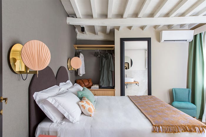 Condominio-Monti-Boutique-Hotel-Rom-Zimmer