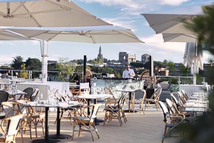 Dachterrasse-im-Hotel-Villa-Pamphili-Roma