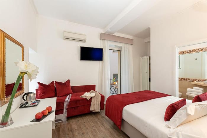 Dreibettzimmer-Hotel-Navona-Rom