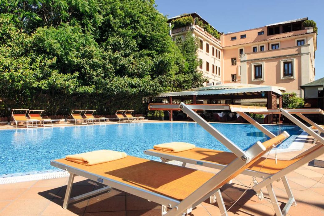 Rom-Grand-Hotel-Gianicolo-mit-Pool
