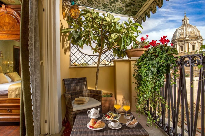Rom-Hotel-Zimmer-mit-Balkon-Campo-de'Fiori