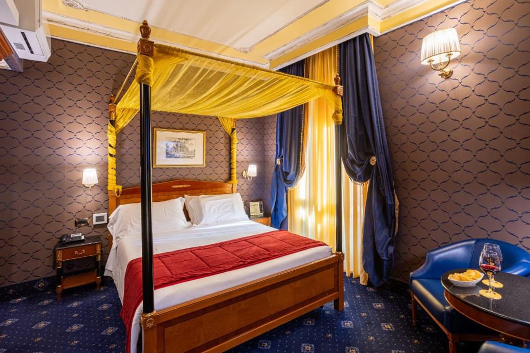 Zimmer-im-Hotel-Manfredi-Suite-In-Rom-an-der-Spanischen-Treppe